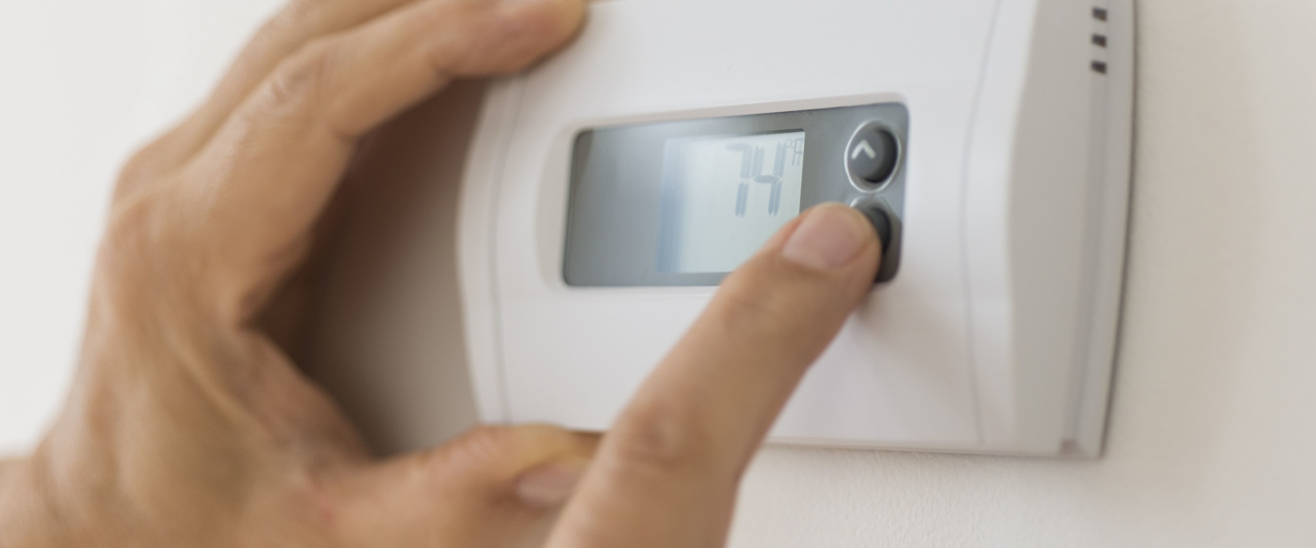 How hvac thermostat works?